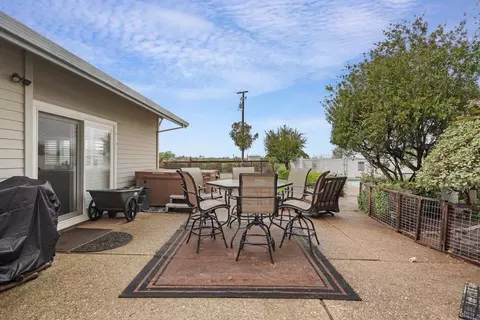 Exterior - 15757 E Sargent Rd, Lodi, CA 95240 photo 22 of 28
