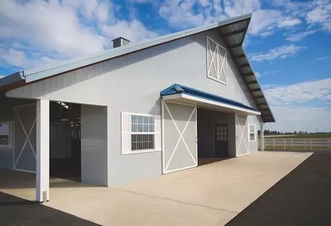 Exterior - 15757 E Sargent Rd, Lodi, CA 95240 photo 9 of 28