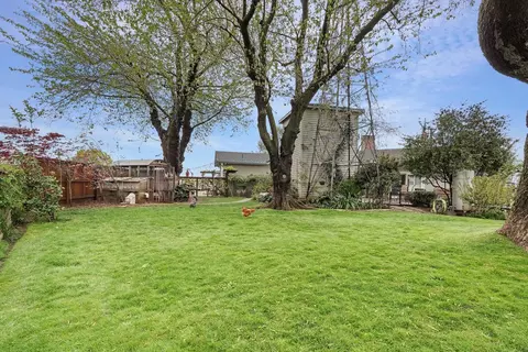 Exterior - 15757 E Sargent Rd, Lodi, CA 95240 photo 26 of 28