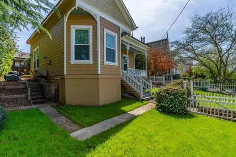 Exterior - 420 Pitt St, Jackson, CA 95642 photo 9 of 12
