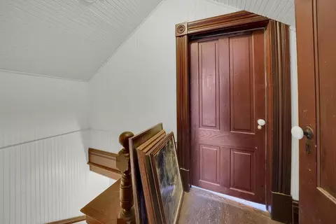 Entry Way - 420 Pitt St, Jackson, CA 95642 photo 2 of 3