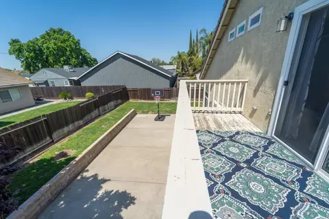 841 Donne Brook Ln, Modesto, CA 95351 photo 20