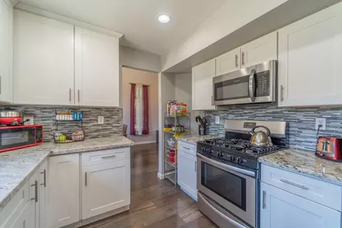841 Donne Brook Ln, Modesto, CA 95351 photo 8