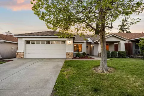 5547 Sage Dr, Rocklin, CA 95765