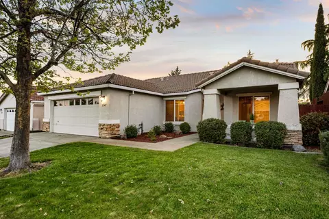 5547 Sage Dr, Rocklin, CA 95765 photo 2