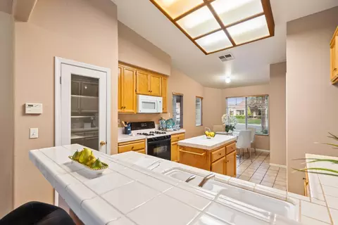 5547 Sage Dr, Rocklin, CA 95765 photo 12