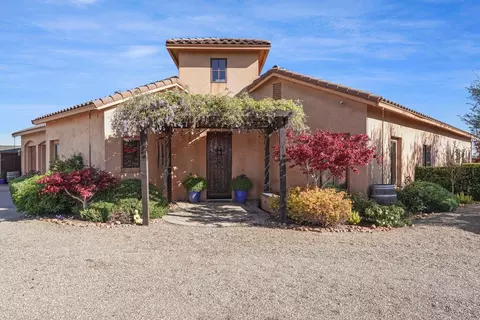 19330 E Stampede Rd, Lodi, CA 95240 photo 1