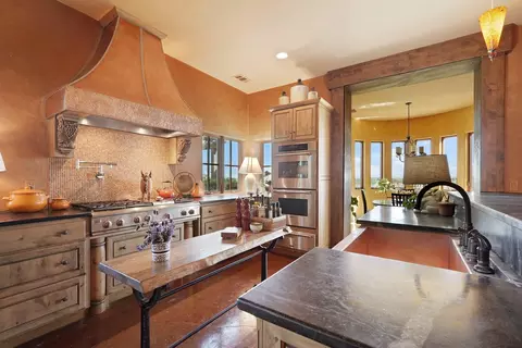 Kitchen - 19330 E Stampede Rd, Lodi, CA 95240 photo 1 of 5