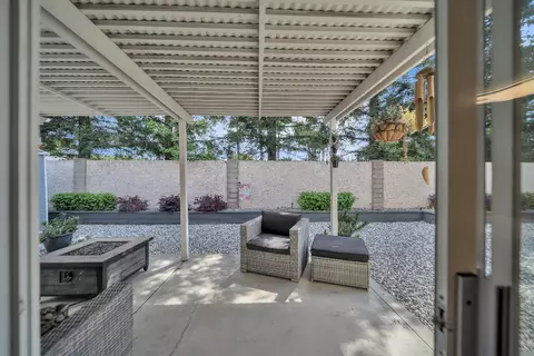 Exterior - 1904 Cobblestone Mnr, Modesto, CA 95355 photo 3 of 16