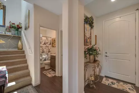 Bath - 841 White Oak Dr, Williams, CA 95987 photo 1 of 11