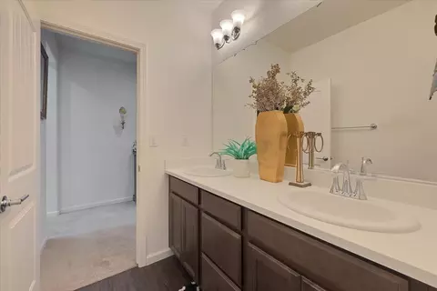 Bath - 841 White Oak Dr, Williams, CA 95987 photo 11 of 11