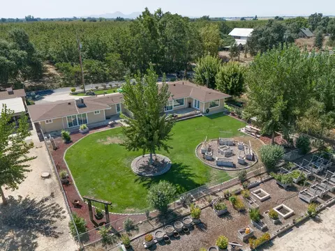 Exterior - 354 Chatfield Ave, Biggs, CA 95917 photo 15 of 27