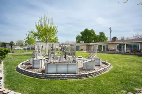 Exterior - 354 Chatfield Ave, Biggs, CA 95917 photo 14 of 27