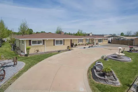 View/Area - 354 Chatfield Ave, Biggs, CA 95917 photo 2 of 24