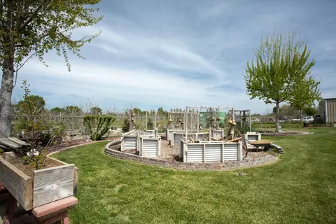 View/Area - 354 Chatfield Ave, Biggs, CA 95917 photo 6 of 24
