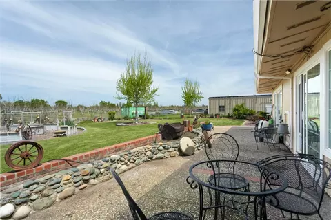 Exterior - 354 Chatfield Ave, Biggs, CA 95917 photo 8 of 27