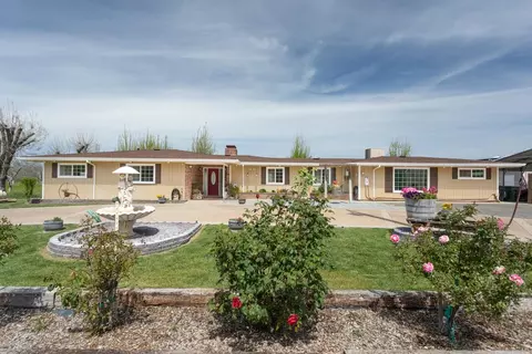 Exterior - 354 Chatfield Ave, Biggs, CA 95917 photo 2 of 27