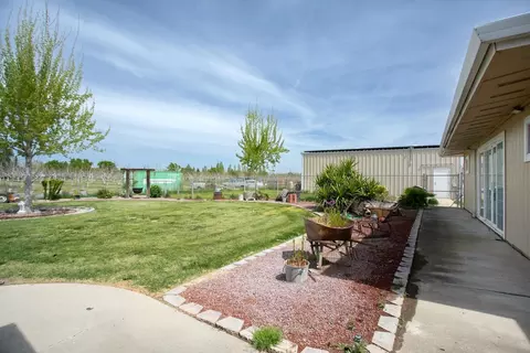 Exterior - 354 Chatfield Ave, Biggs, CA 95917 photo 9 of 27