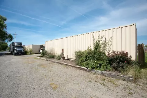 Exterior - 354 Chatfield Ave, Biggs, CA 95917 photo 23 of 27