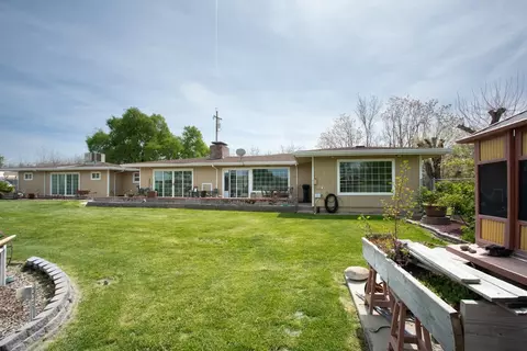 Exterior - 354 Chatfield Ave, Biggs, CA 95917 photo 13 of 27