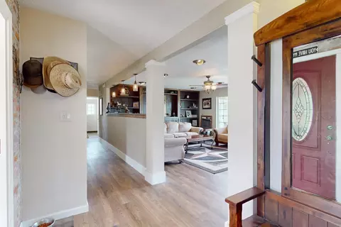 Entry Way - 354 Chatfield Ave, Biggs, CA 95917 photo 1 of 2