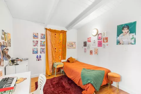 Bedroom - 617 N St, Davis, CA 95616 photo 5 of 9