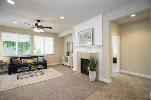 Living - 2336 Pepper Tree Ln, Manteca, CA 95336 photo 3 of 6