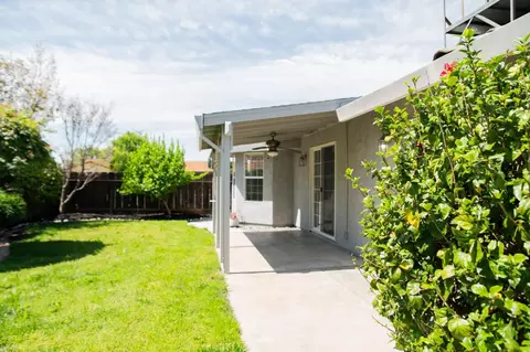 Exterior - 802 Hartwick Ave, Turlock, CA 95382 photo 6 of 16