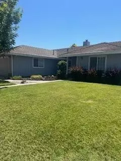 Exterior - 802 Hartwick Ave, Turlock, CA 95382 photo 14 of 16