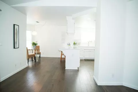 Entry Way - 802 Hartwick Ave, Turlock, CA 95382 photo 4 of 6