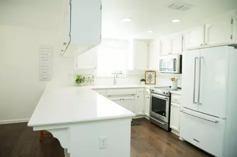 Kitchen - 802 Hartwick Ave, Turlock, CA 95382 photo 1 of 3