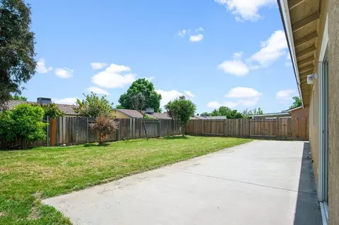 Exterior - 362 Edan Ct, Merced, CA 95341 photo 5 of 7