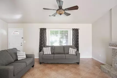 Living - 362 Edan Ct, Merced, CA 95341 photo 1 of 3