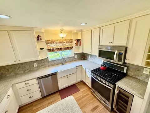 Kitchen - 4420 Sand Ridge Rd, Placerville, CA 95667 photo 4 of 5