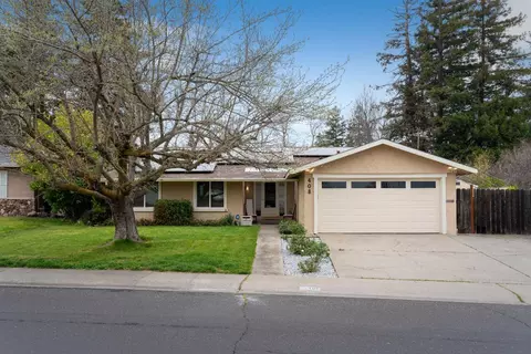 408 Dawnridge Rd, Roseville, CA 95678
