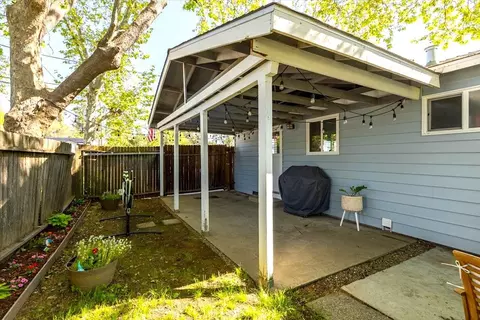 4160 Pine St, Rocklin, CA 95677 photo 18