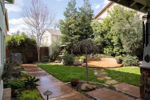 1593 Wild Tree Ln, Turlock, CA 95382 photo 8