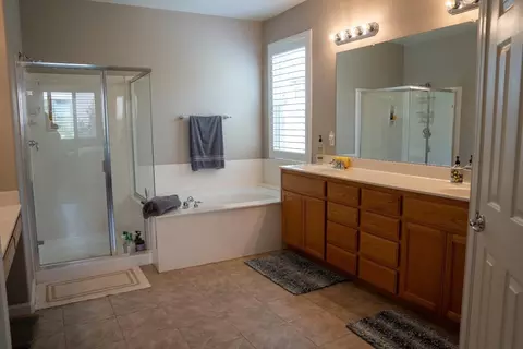 1593 Wild Tree Ln, Turlock, CA 95382 photo 11