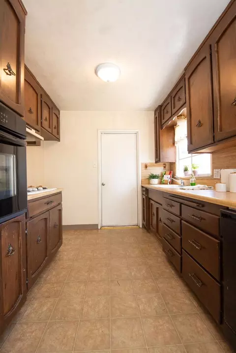 Kitchen - 2218 Lambert St, Modesto, CA 95354 photo 5 of 5