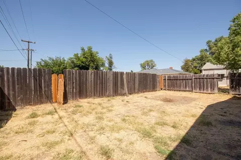 Exterior - 2218 Lambert St, Modesto, CA 95354 photo 8 of 8