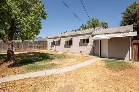 Exterior - 2218 Lambert St, Modesto, CA 95354 photo 4 of 8