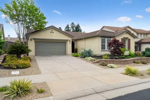 6565 Alder Park Cir, Roseville, CA 95678