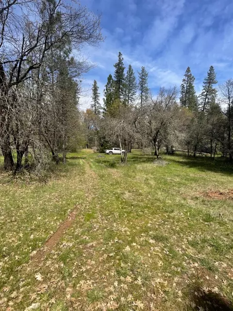 13593 Hidden Valley Rd, Grass Valley, CA 95949 photo 4