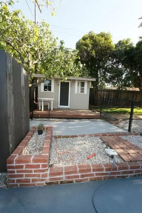 Exterior - 4716 Donnie Lyn Way, Carmichael, CA 95608 photo 6 of 12