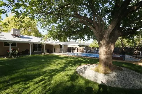 Exterior - 4716 Donnie Lyn Way, Carmichael, CA 95608 photo 11 of 12