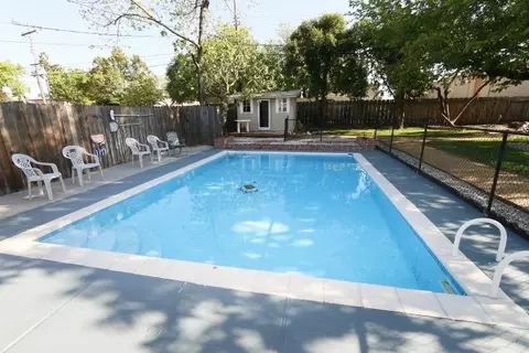 Exterior - 4716 Donnie Lyn Way, Carmichael, CA 95608 photo 3 of 12