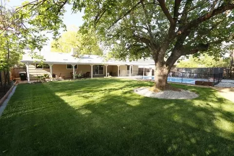Exterior - 4716 Donnie Lyn Way, Carmichael, CA 95608 photo 10 of 12