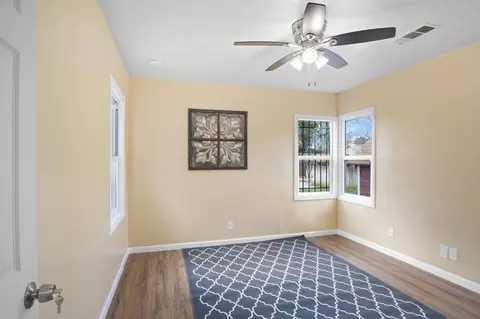 Living - 2259 E Childs Ave, Merced, CA 95341 photo 5 of 6