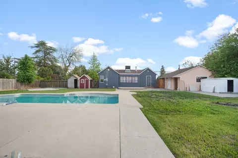 Exterior - 2259 E Childs Ave, Merced, CA 95341 photo 11 of 14