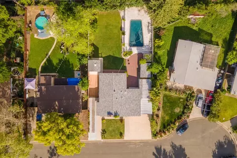 Exterior - 2412 Upham Ct, Carmichael, CA 95608 photo 3 of 27